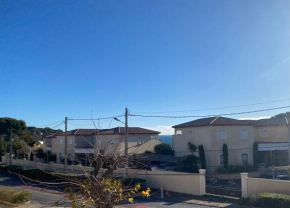 T2 avec terrasse à 2 mm a pied des calanques